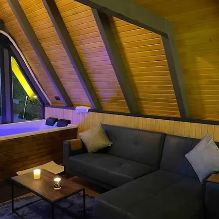 Capella Bungalov Chalet *